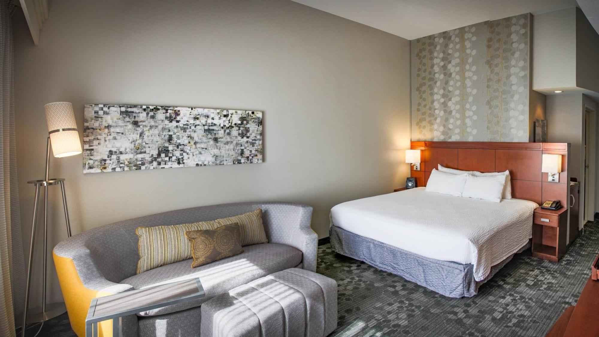 Courtyard By Marriott Norman Hotel Екстериор снимка