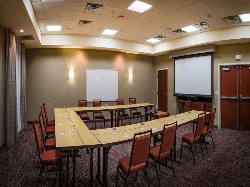 Courtyard By Marriott Norman Hotel Екстериор снимка